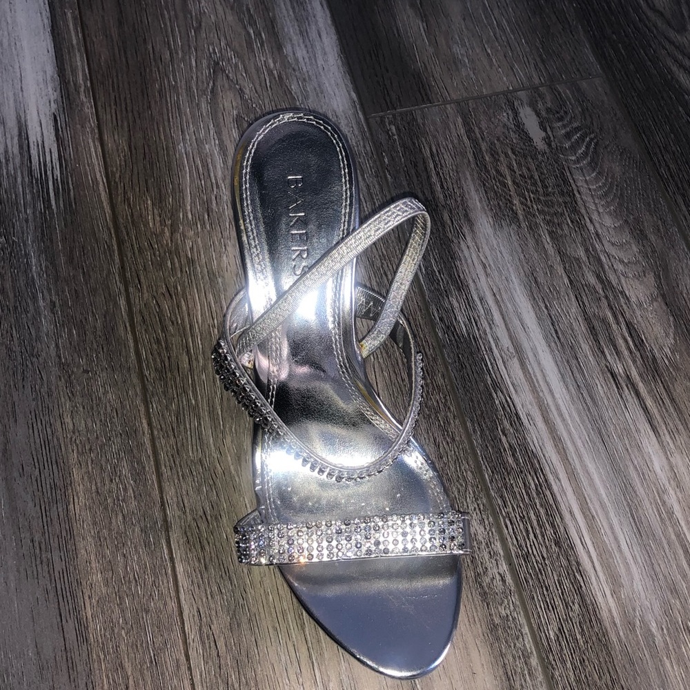 Silver rhinestone Bakers heels. 2.5 inch platform